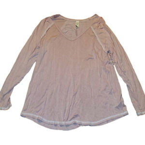 Light, Soft Long Sleeve Pale Pink Tee Medium